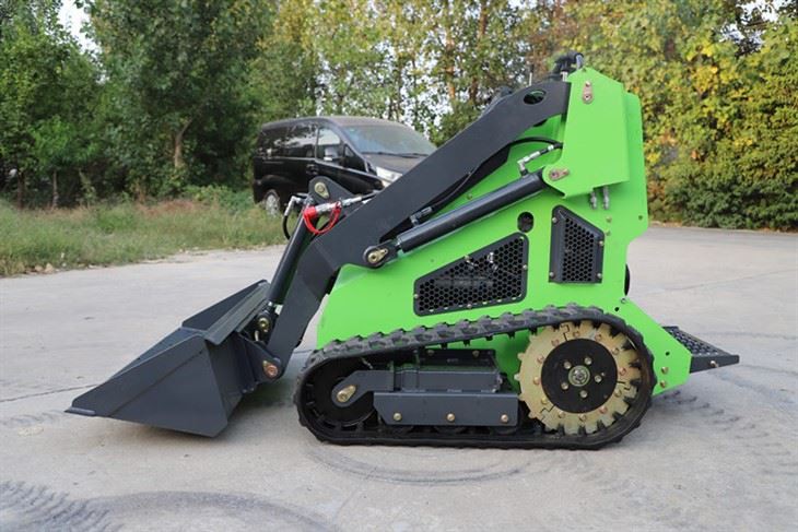 Küçük Elektrikli Mini Nokta Dönüşlü Yükleyici